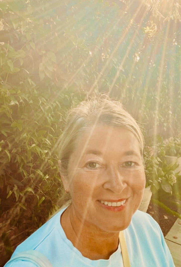 Kari Lyn, Palo Alto California